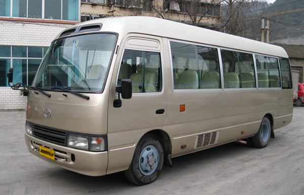 豐田考斯特19座